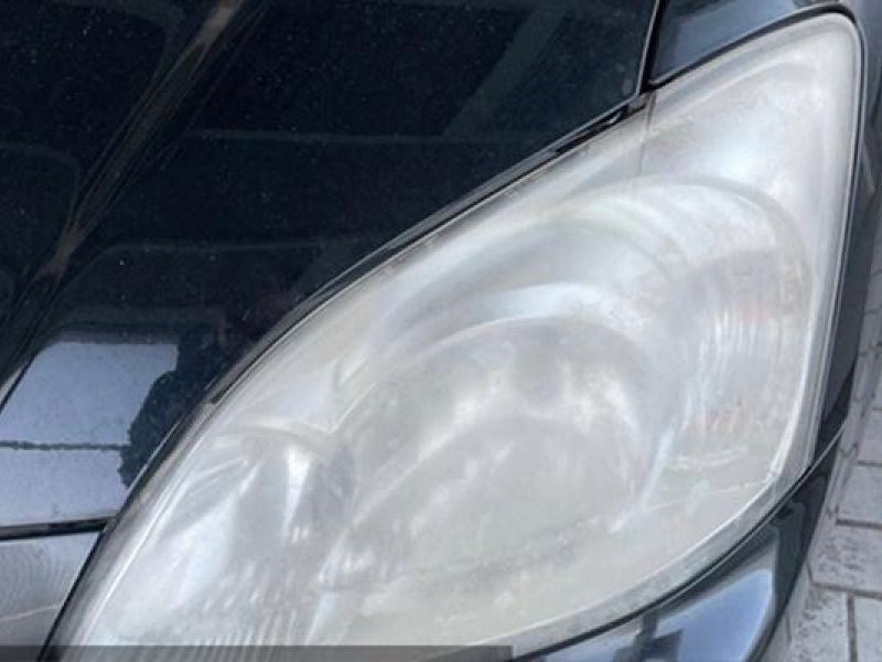 Faros amarilleados